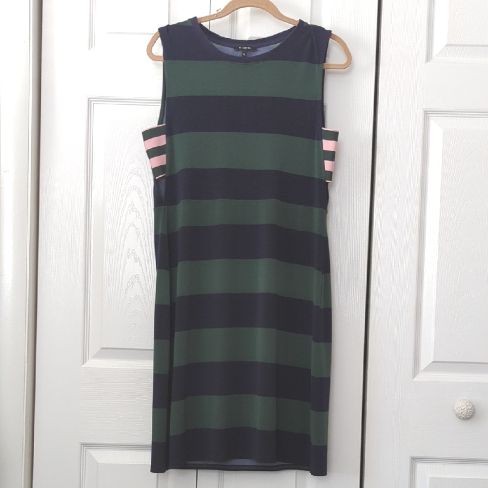 ~KIIND OF~ ADORABLE UNIQUE STRIPED MIDI DRESS-XL